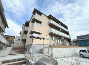 メゾン　エルピーダ湘南