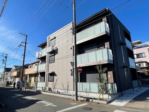 シャーメゾン西鶴間