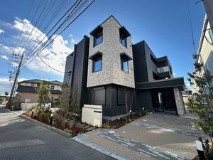 ウィンドアベニュー 205号-1