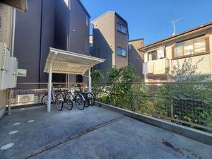 グレースメゾン登戸 301号-13