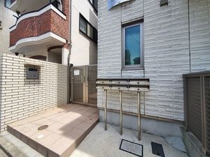 レジデンス観音 302号-13