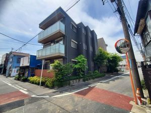 メッゾ　モンテ 302号-1