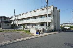 レティシアＡ 303号-1