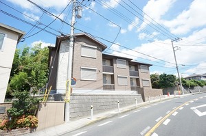 クレストコートⅡ 201号-1