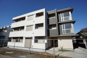 花水木庭　風 101号-1