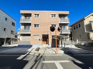 メゾン・ド・アベニール 302号-12