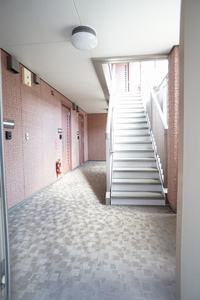 ハニーコーム 301号-4