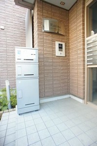 ラシーヌ中野島 301号-14