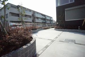 シャーメゾン・スクエア・ガーデン Ⅱ 201号-13