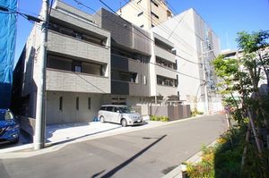 ロワゾーブルー