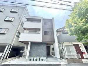 リレアレジデンス