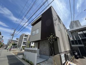 メゾン　スノウイ　アウル