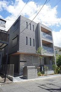 ビラ　スキエラ　宮崎台