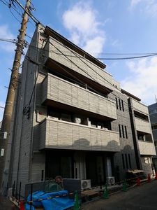 ラ・ベラ・ヴィータ 202号-3