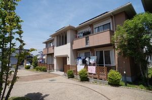 Ｇａｒｄｅｎ　Ｃｏｕｒｔ　Ｓ　Ⅱ 102号-2
