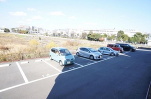 フローラル平戸Ｃ 201号-13