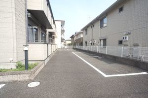 メルヴェーユヤマドリ 203号-4