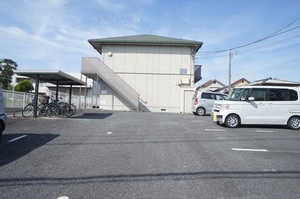 フラットマーシュⅢ 103号-13