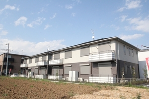 シャーメゾン三郷中央Ｂ 201号-1