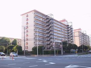 検見川ガーデンハイツ２号棟