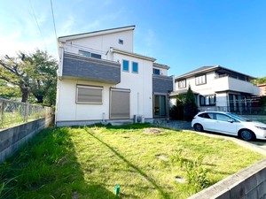 つくし座１丁目貸家