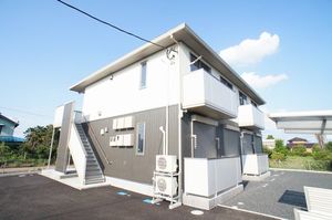 プルメリア　イースト