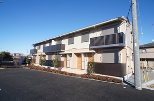 シャーメゾン・ヴィラⅢ 203号-1