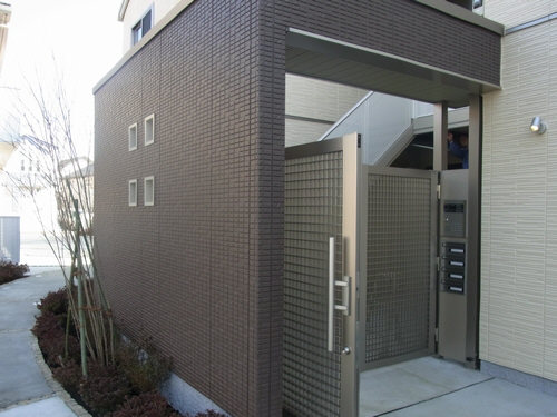 セントラル・ガーデンズ　Ⅱ 201号-2