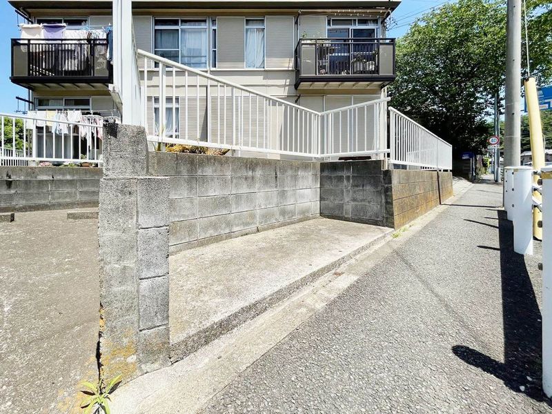 ハイネス大倉山 202号-12