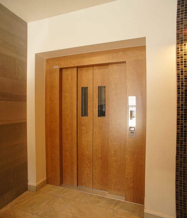 Ｏｌｄ　ｔｒｅｅ　１ｓｔ 302号-14