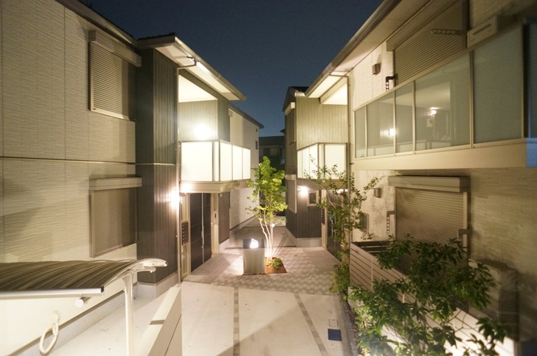 紅葉の庭 B 202号-14