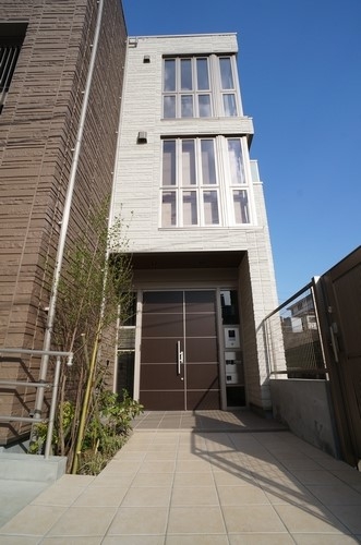 スル・ペンディオ白楽 301号-15