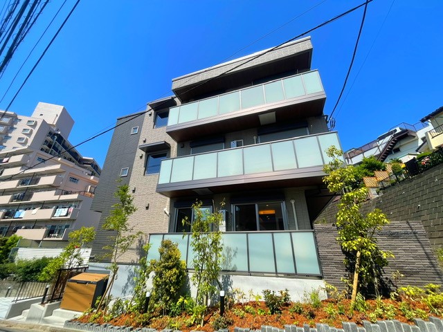 コンフォーザ鶴ヶ峰 203号-2