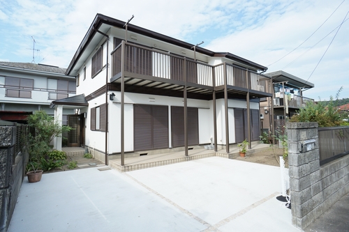 逗子桜山１丁目一戸建