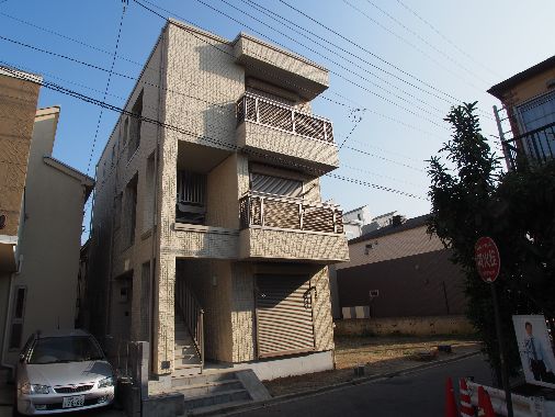 Ｌｉｖｉｎｇ　Ｖａｌｌｅｙ201-1
