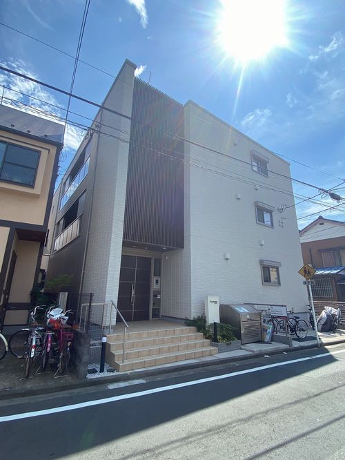 アヴァンツァーレ 302号-12