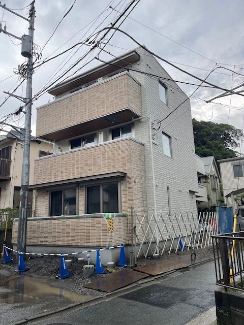 金沢区谷津町マンション202-1