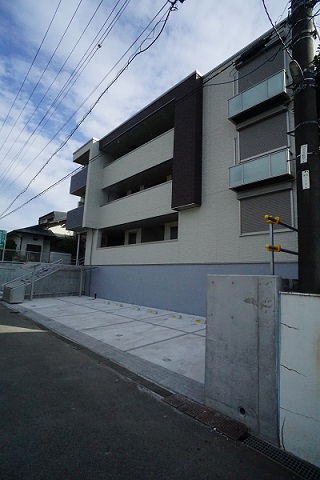 シャーメゾン湘南藤が岡 103号-2