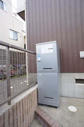 シャーメゾン宿河原 201号-2