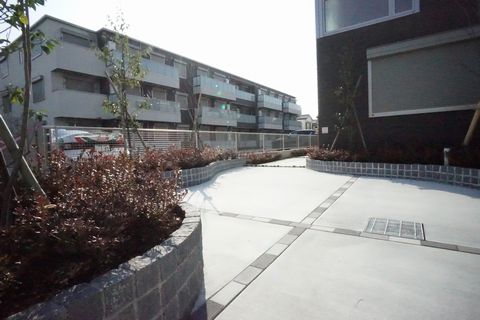 シャーメゾン・スクエア・ガーデン Ⅱ 201号-13