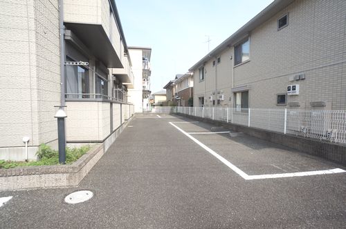 メルヴェーユヤマドリ 203号-4