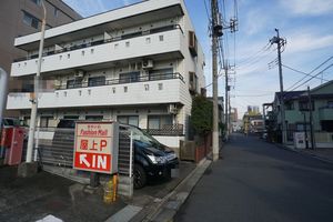 カーサ　ビアンカ 301号-3