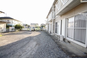 ファミール ハイツ 203号-2