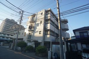 レジデンス　岡田