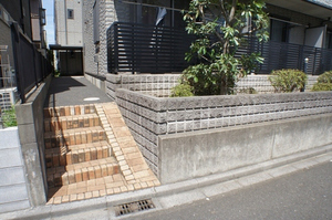 リーセントヒルズ　Ⅰ 301号-4