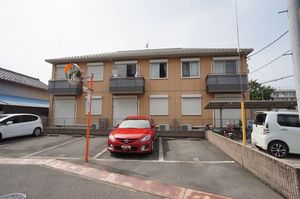 シャーメゾン　フィオーレＢ 103号-1