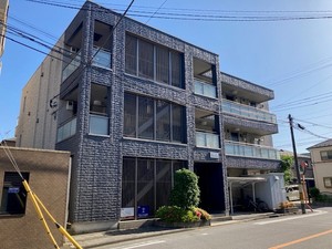 メゾン　ド　サリジェ 202号-1