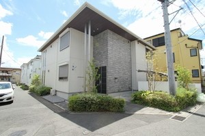 グランドヒルズ