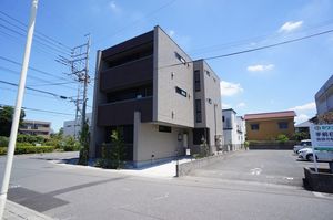 シャーメゾン・バトー 302号-14