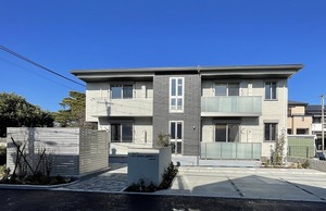 ラウラ・スピーラ